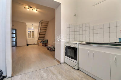 Maison - 93 m² - 5 pièces