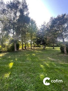 Maison - 400 m² - 8 pièces