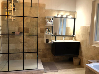 Propriété - 328 m² - 13 pièces