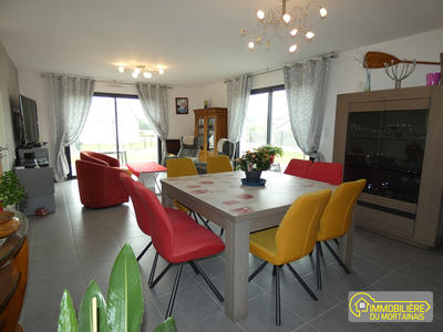 Maison - 102 m² - 4 pièces