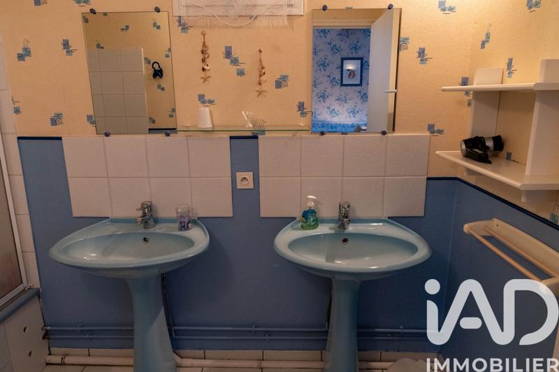 Maison - 349 m² - 15 pièces