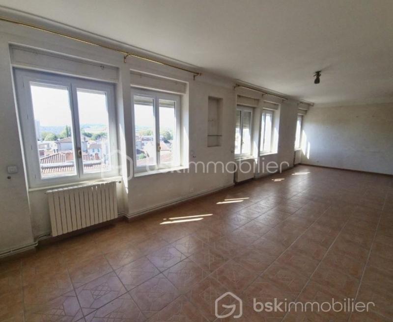 Appartement - 250 m² - 7 pièces