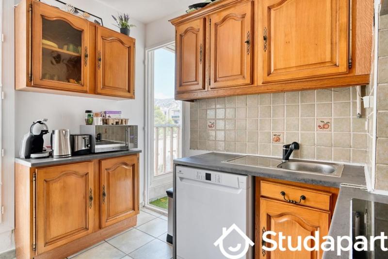 Chambre - 9 m² - 1 pièce