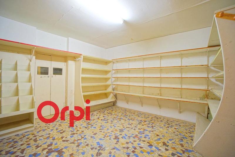 Maison - 196 m² - 5 pièces