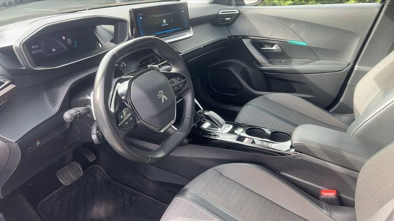 Peugeot 2008 1.5 BlueHDi 130 Eat 8 Allure Pack - Automatique