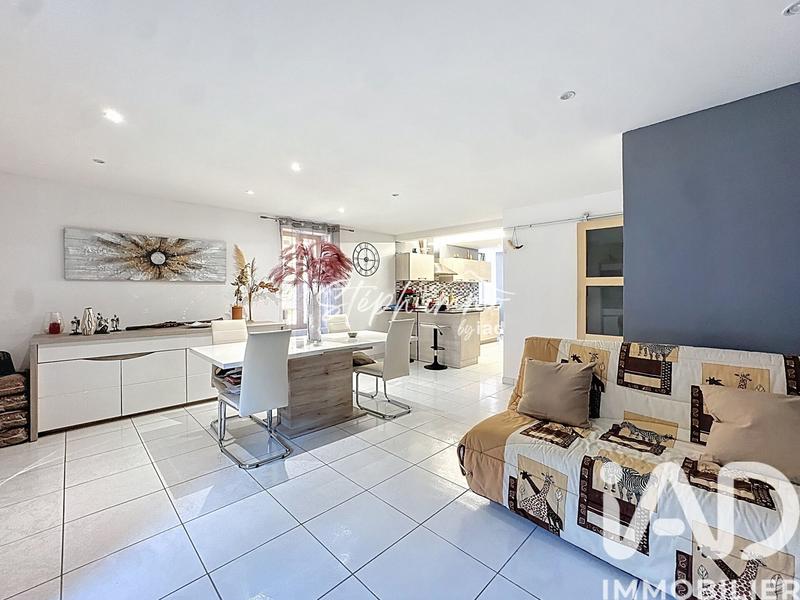 Maison - 120 m² - 4 pièces