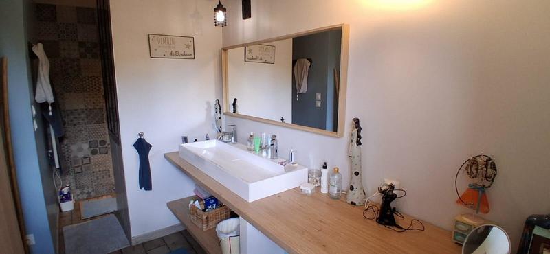 Maison - 195 m² - 8 pièces