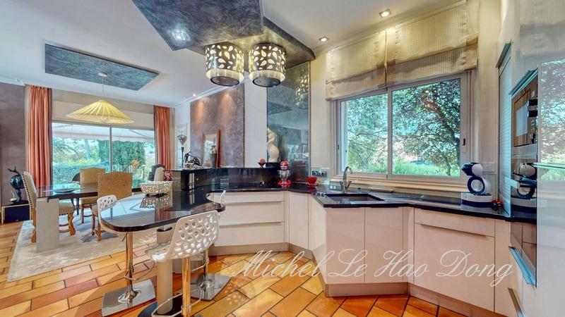 Maison - 166 m² - 5 pièces