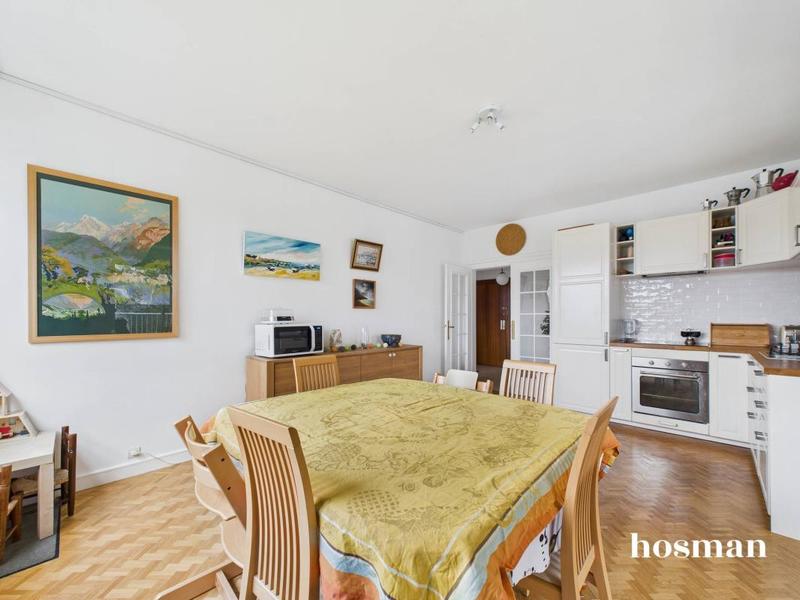 Appartement - 94 m² - 4 pièces