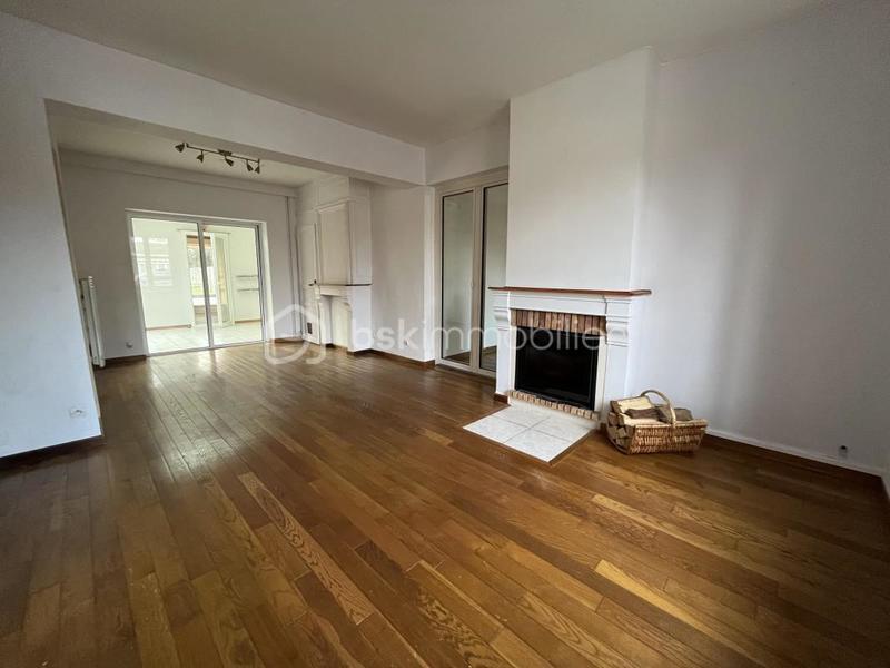 Propriété - 140 m² - 7 pièces