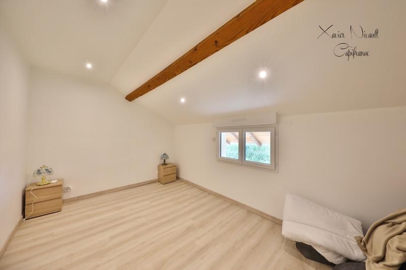 Maison - 291 m² - 10 pièces