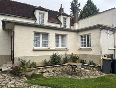 Maison - 110 m² - 3 pièces