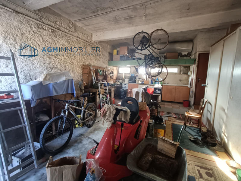 Maison - 180 m² - 7 pièces