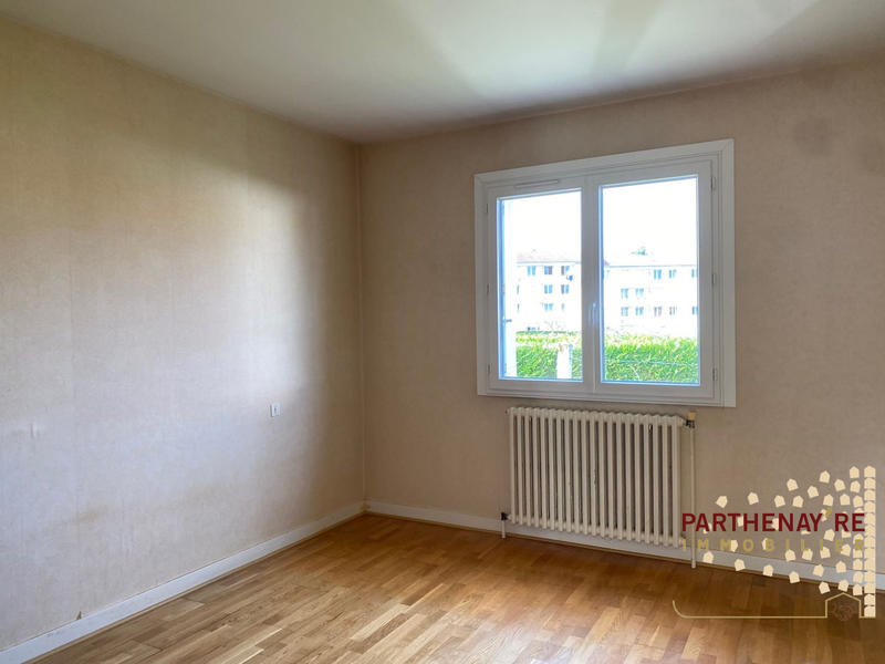 Maison - 92 m² - 4 pièces