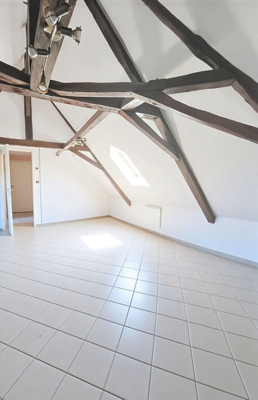 Appartement - 68 m² - 5 pièces