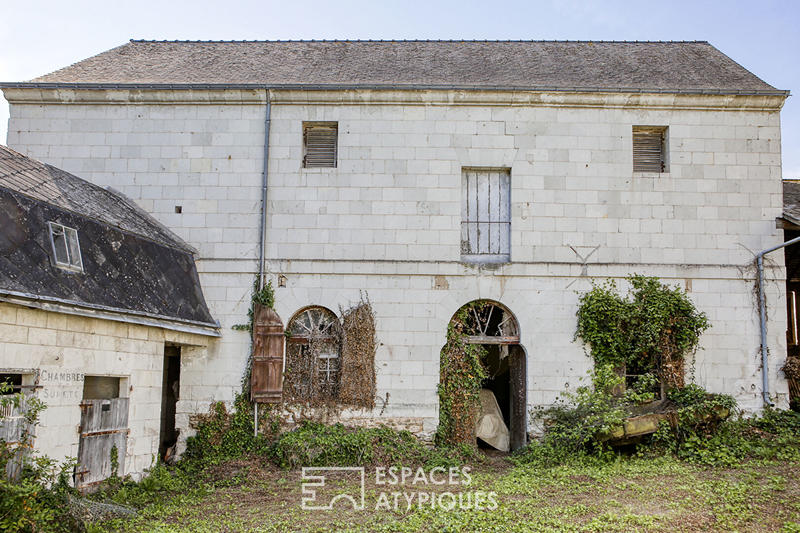 Maison - 440 m² - 20 pièces