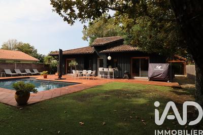 Maison de maîtres - 95 m² - 4 pièces