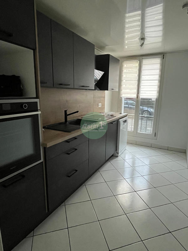 Appartement - 86 m² - 4 pièces