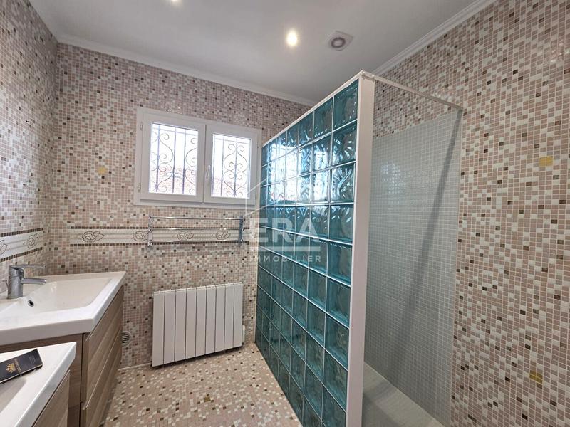 Maison - 190 m² - 6 pièces