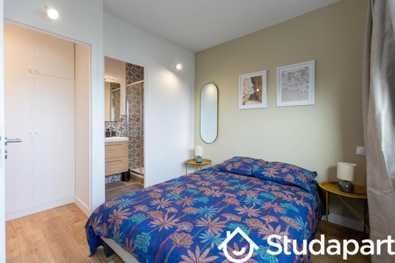 Chambre - 9 m² - 1 pièce