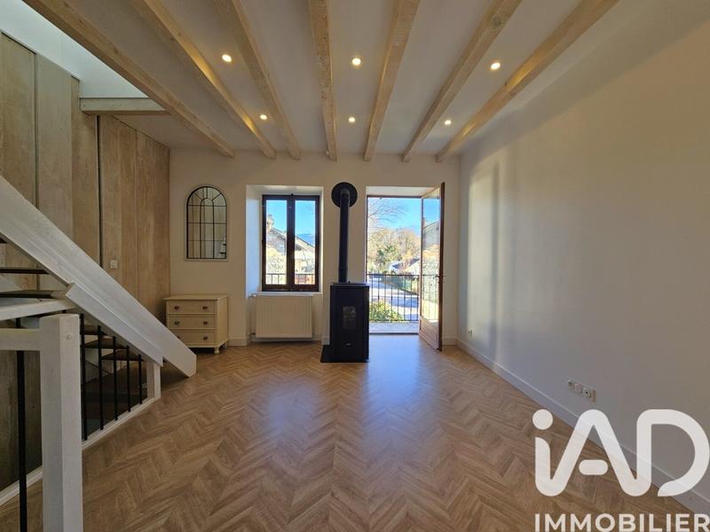 Maison - 111 m² - 6 pièces