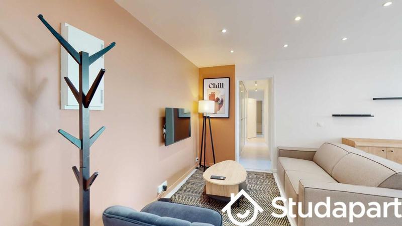 Chambre - 10 m² - 1 pièce