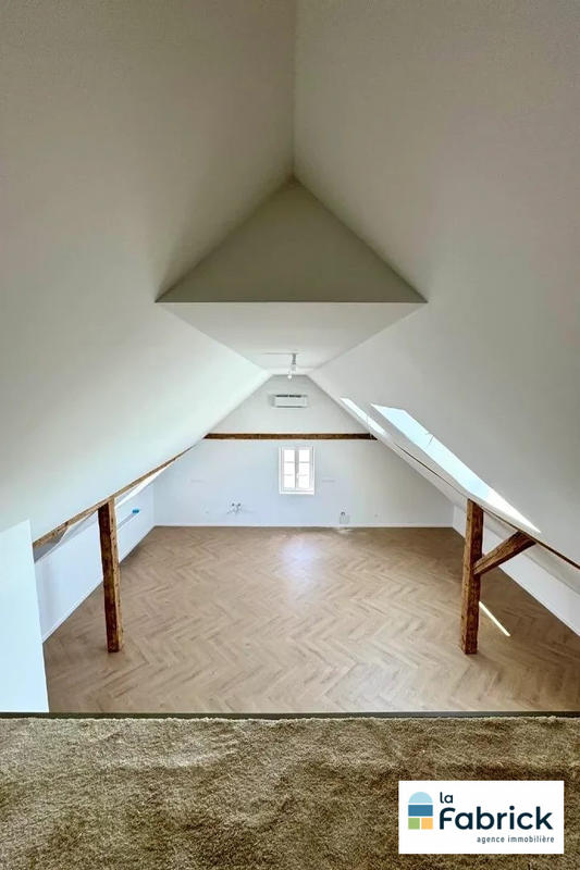 Appartement - 88 m² - 3 pièces