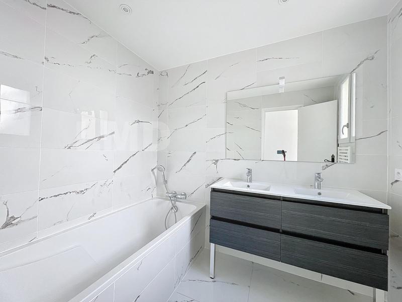 Maison de village - 140 m² - 5 pièces