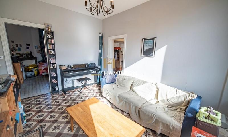 Maison de village - 225 m² - 10 pièces