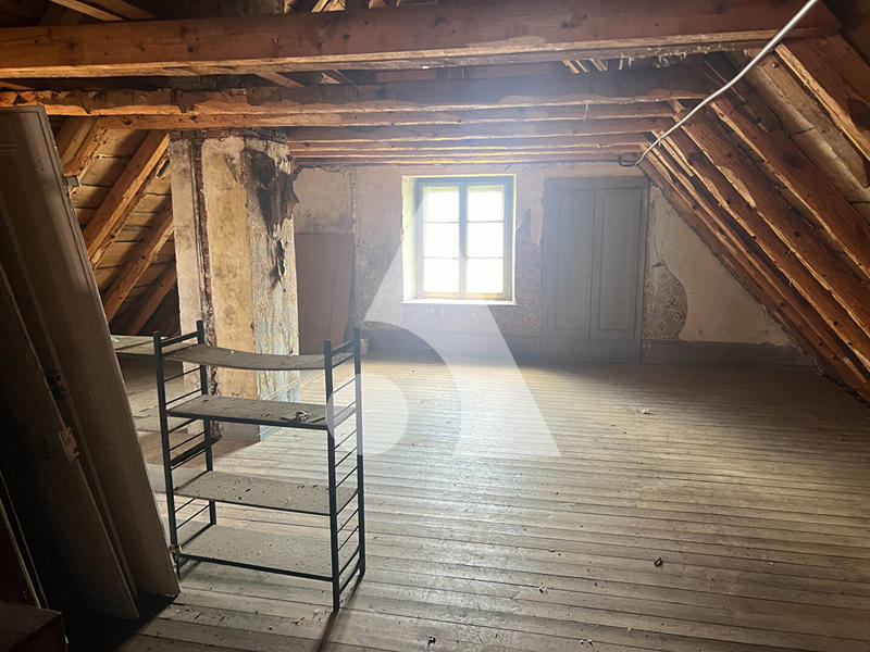 Maison - 188 m² - 8 pièces