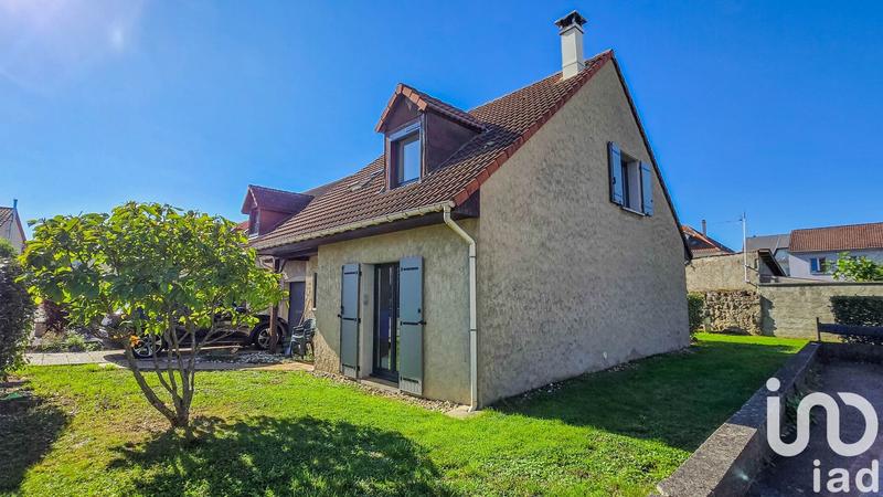 Maison - 105 m² - 5 pièces