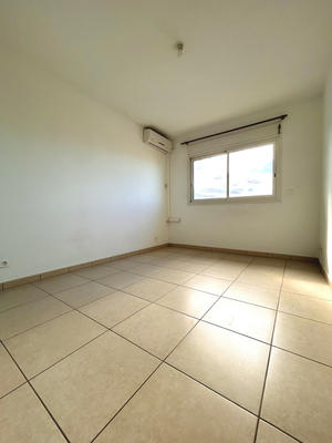 Appartement - 88 m² - 5 pièces