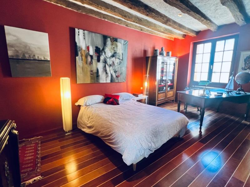 Maison bourgeoise - 212 m² - 6 pièces