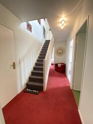 Appartement - 136 m² - 7 pièces