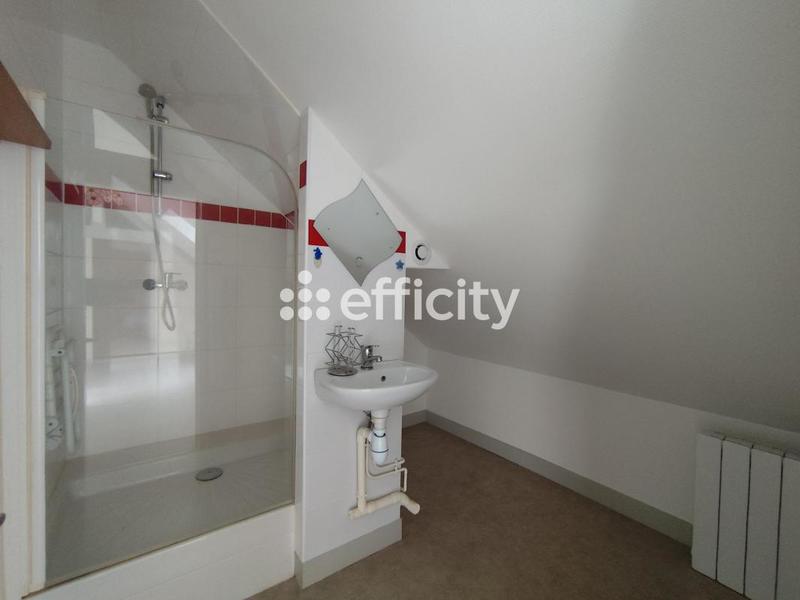 Maison - 194 m² - 8 pièces