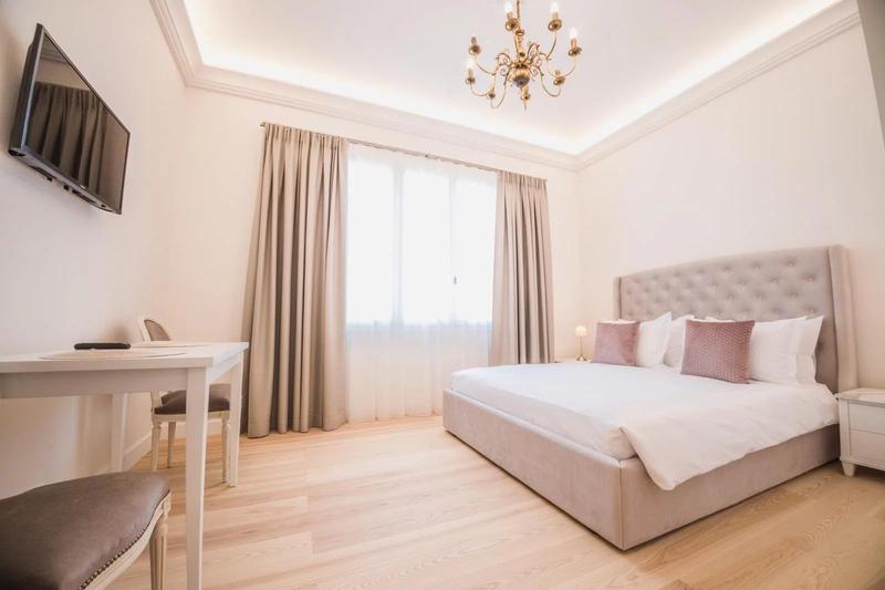 Villa - 330 m² - 12 pièces