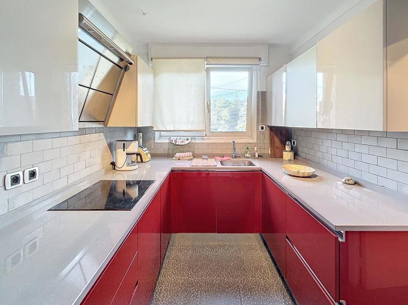 Appartement - 101 m² - 3 pièces