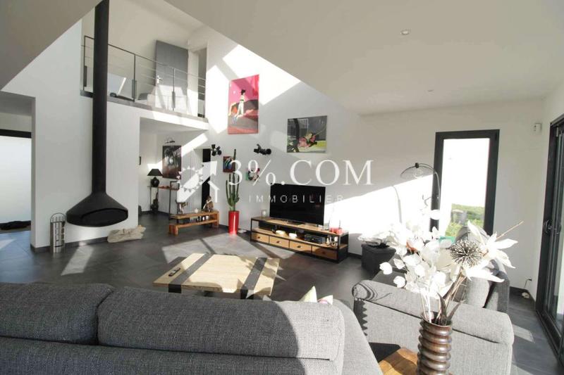 Maison d'architecte - 225 m² - 7 pièces