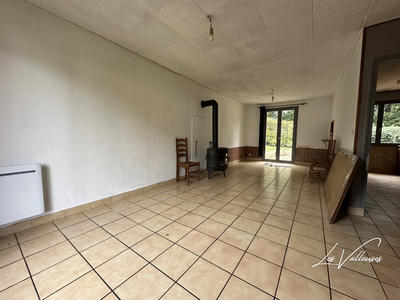 Maison - 94 m² - 5 pièces