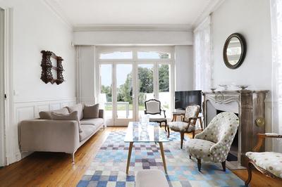 Propriété - 224 m² - 8 pièces