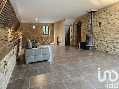 Maison - 285 m² - 11 pièces