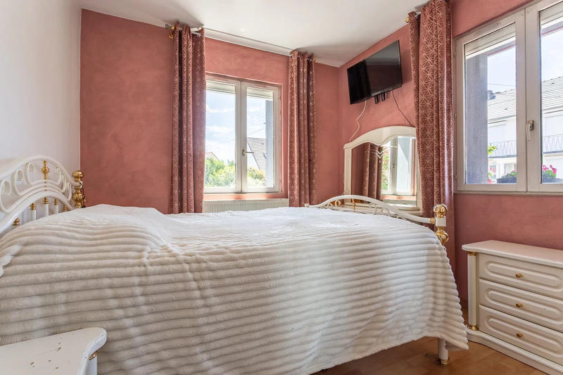 Maison - 191 m² - 9 pièces