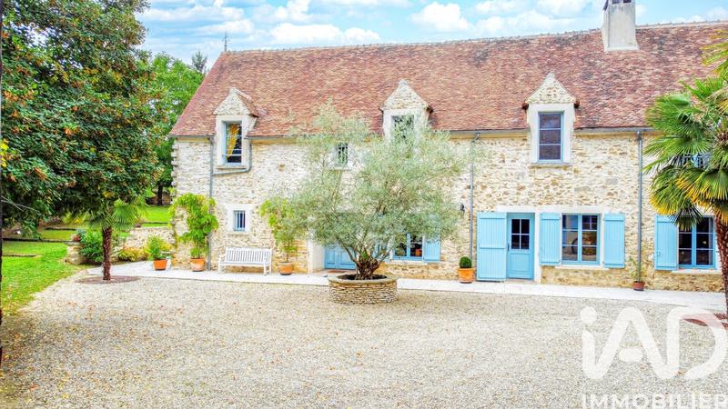 Maison - 432 m² - 18 pièces