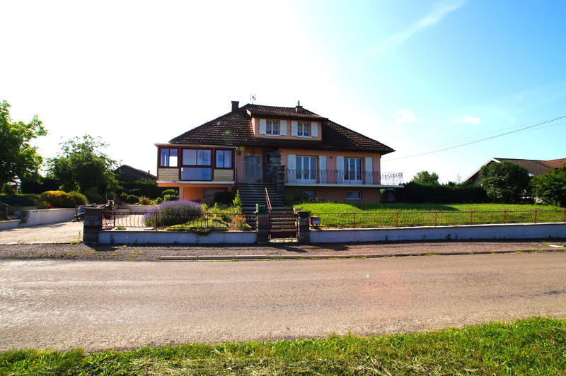 Maison - 150 m² - 6 pièces