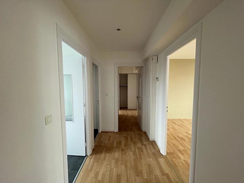 Appartement - 80 m² - 3 pièces