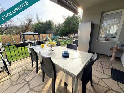 Maison - 181 m² - 7 pièces