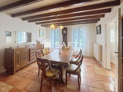 Maison - 164 m² - 5 pièces