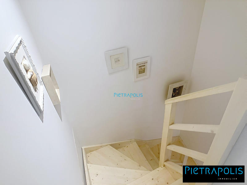 Appartement - 70 m² - 4 pièces