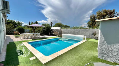 Villa - 145 m² - 6 pièces