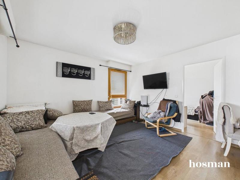 Appartement - 84 m² - 4 pièces